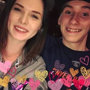 Meet your Posher, Ashlyn n stephen